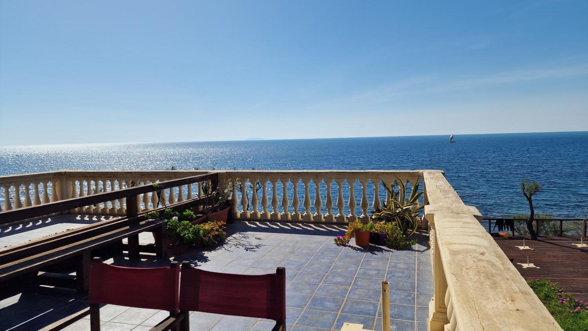 Cala Dei Mori Aparthotel Livorno Ngoại thất bức ảnh