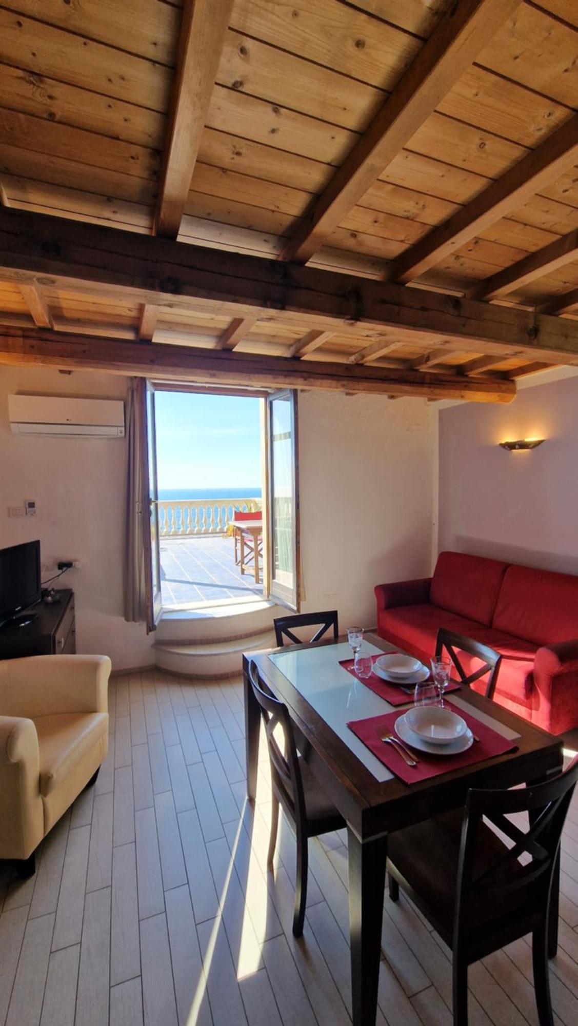 Cala Dei Mori Aparthotel Livorno Ngoại thất bức ảnh